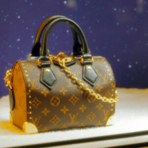 Canon EOS 5D Mark IV［ 2025-12-18 21:22:50］Horita Kiyonobu　f/5　1/6sec　ISO-50　70mm　ノーマル