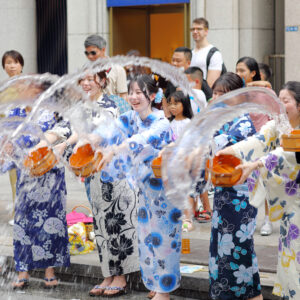 Canon EOS 5D Mark IV［ 2026-08-01 16:30:21］Horita Kiyonobu　f/3.5　1/125sec　ISO-100　85mm　ノーマル